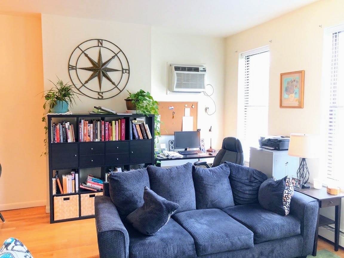 496 PAVONIA AVE Unit: 3B