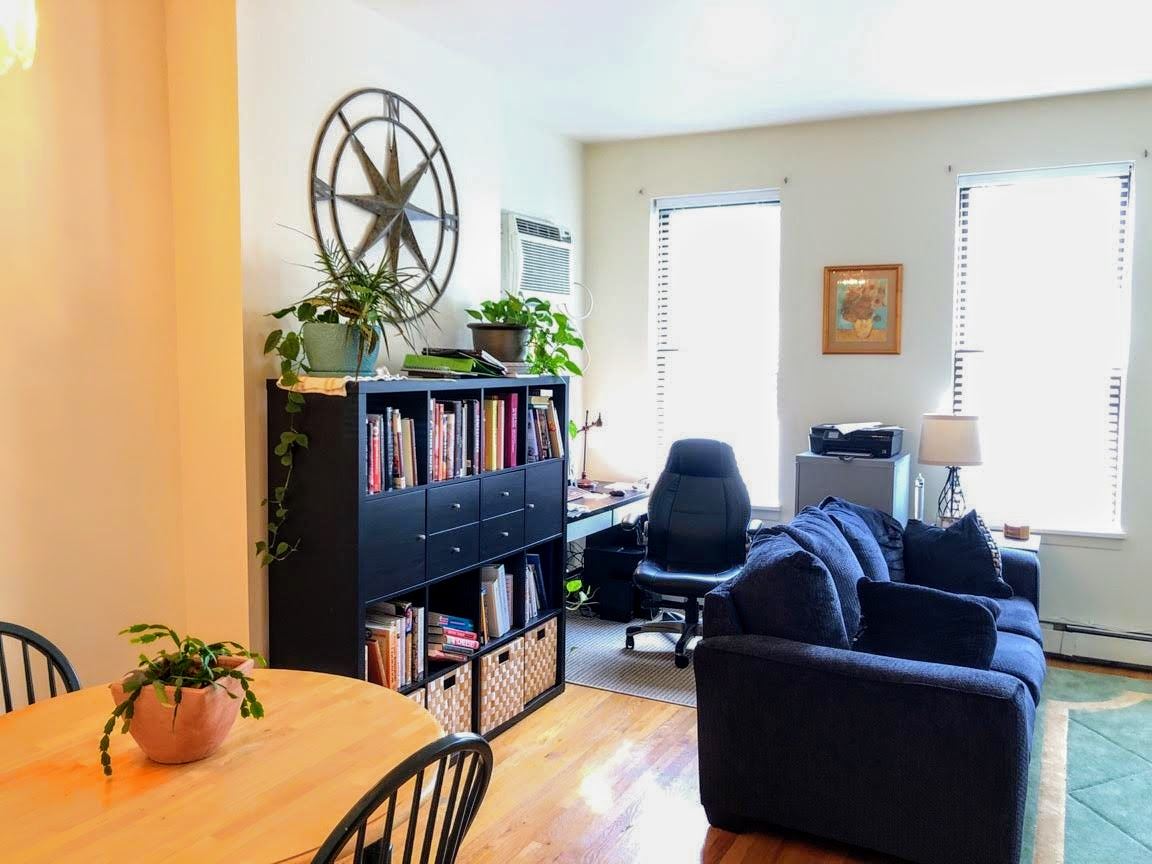 496 PAVONIA AVE Unit: 3B