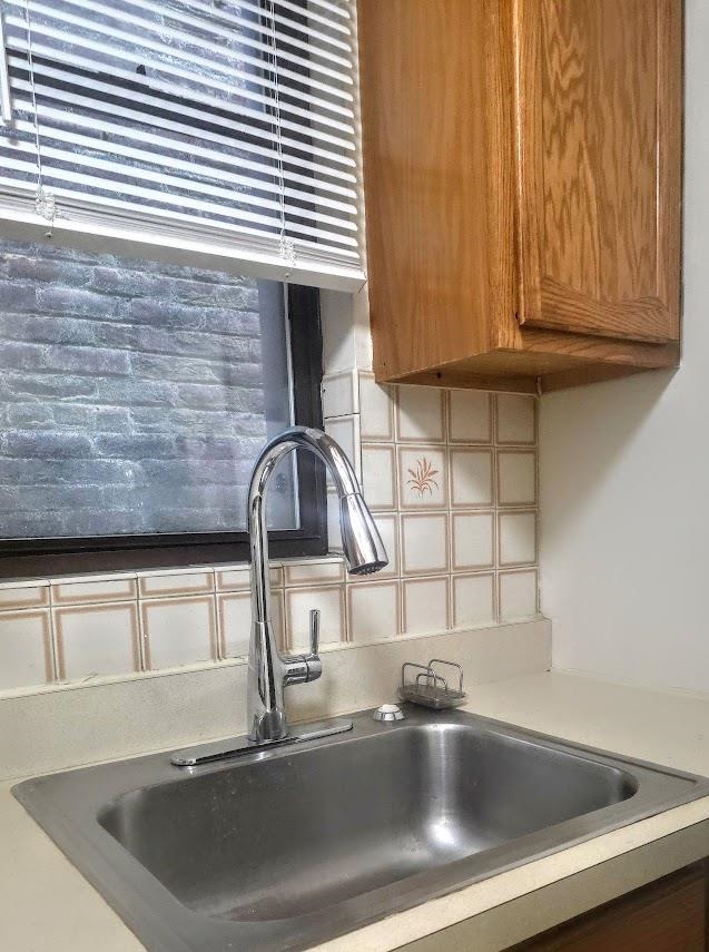 496 PAVONIA AVE Unit: 3B