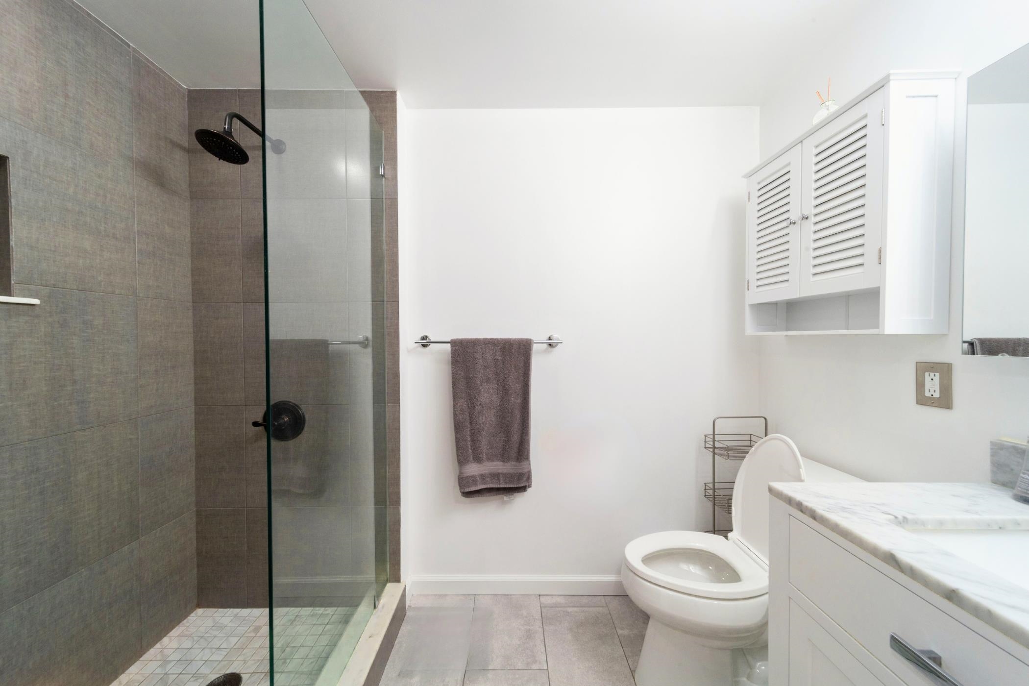 920 JEFFERSON ST Unit: 506