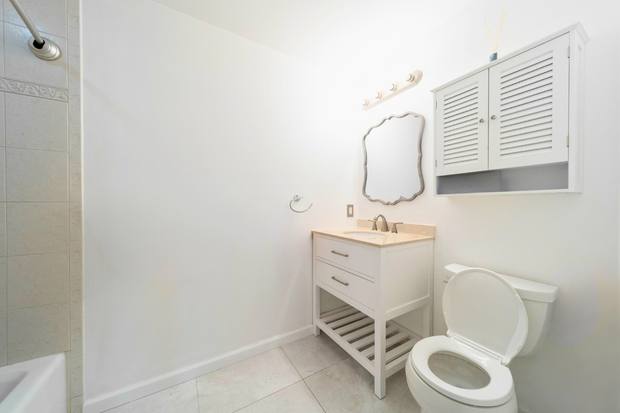 920 JEFFERSON ST Unit: 506