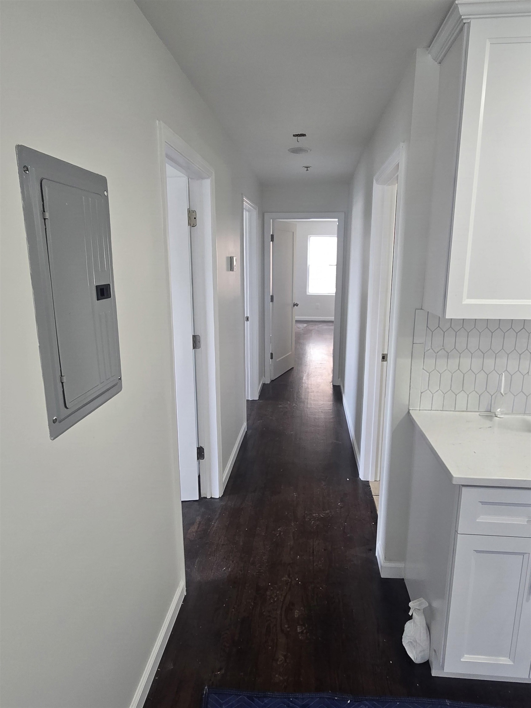 596 70TH ST Unit: 1