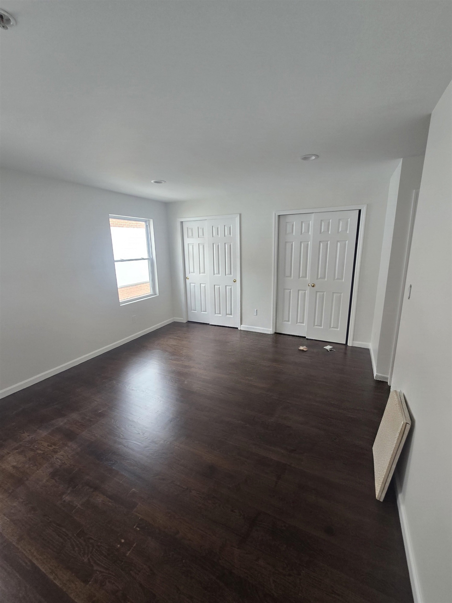 596 70TH ST Unit: 1