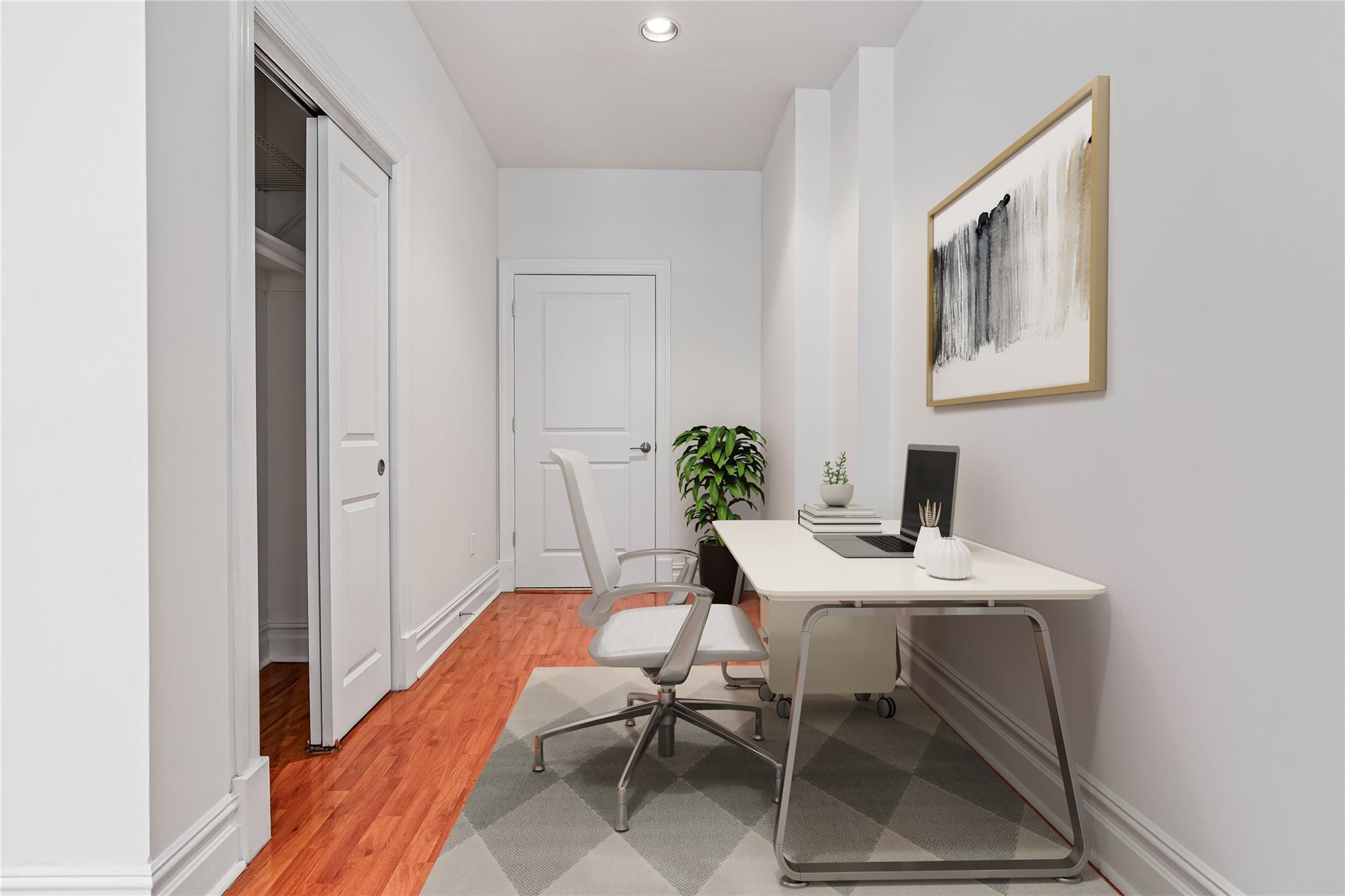 45-02 Ditmars Blvd Unit: #231