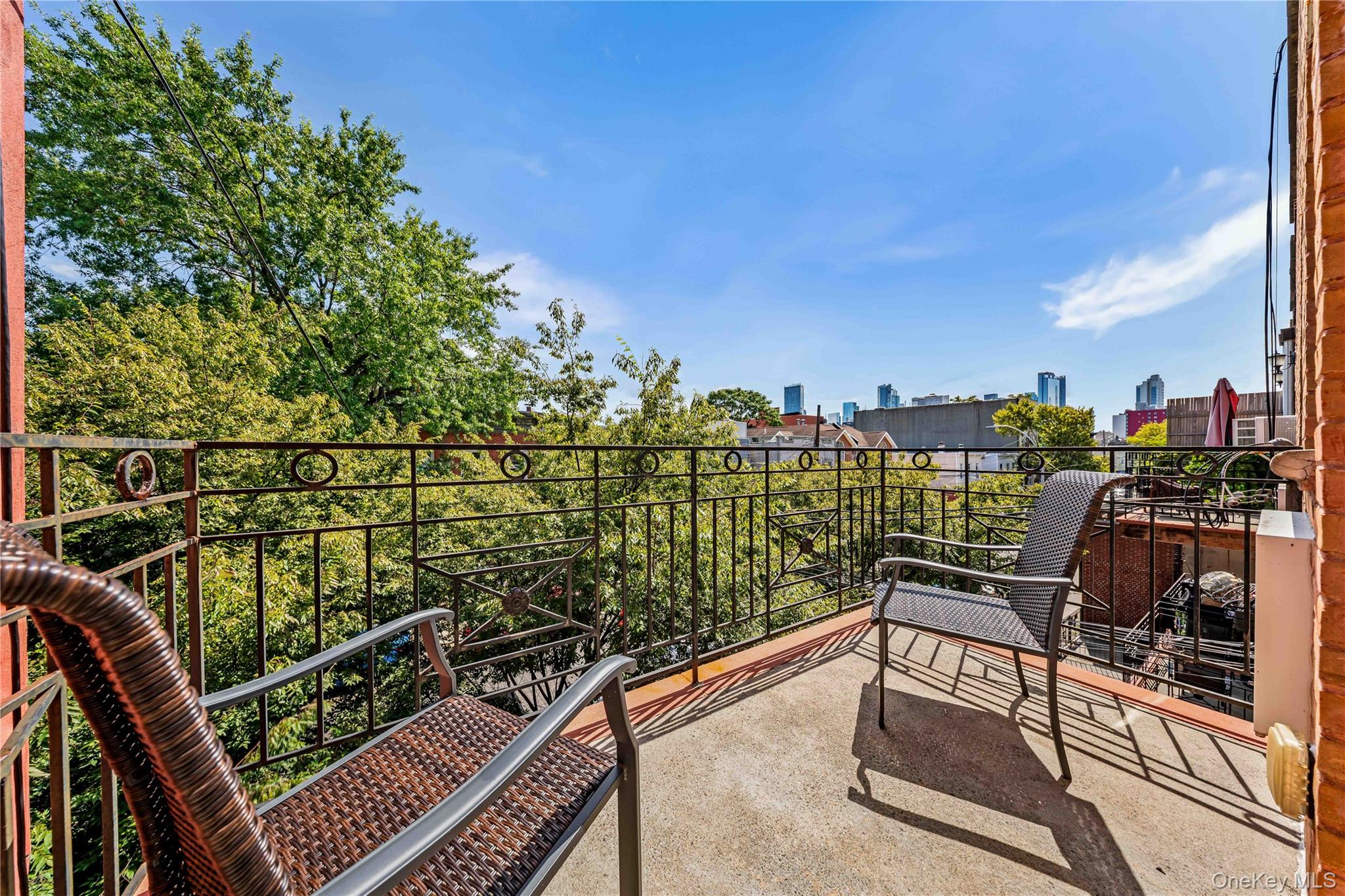 35-30 10 Street
