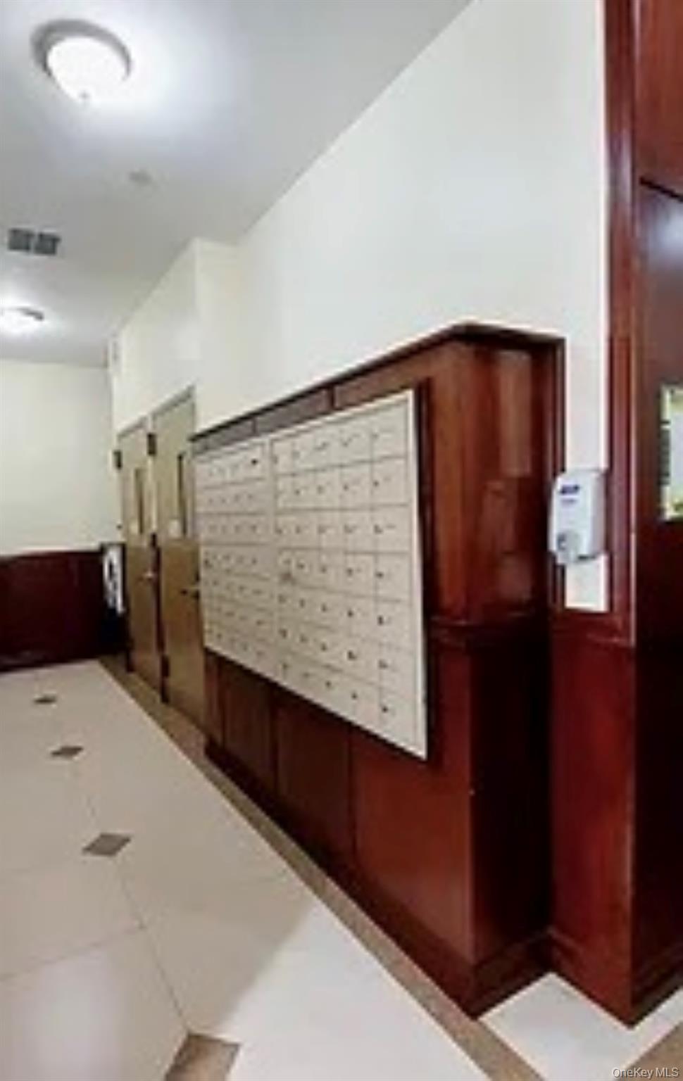 6314 Queens Boulevard Unit: 6C