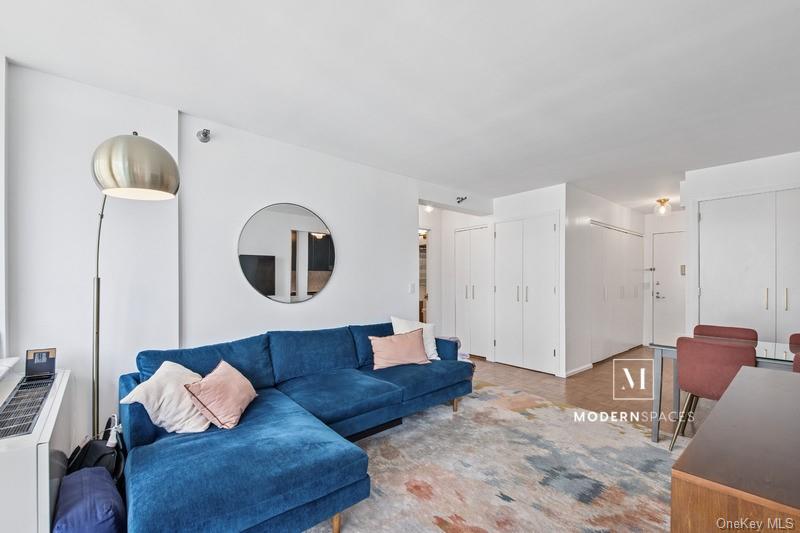 4-74 48th Avenue Unit: 21E