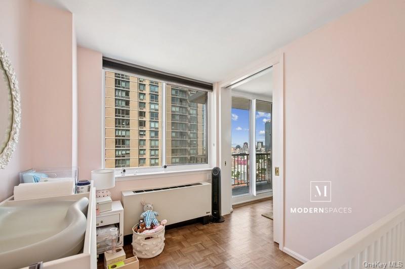 4-74 48th Avenue Unit: 21E