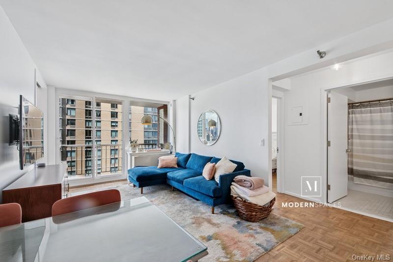 4-74 48th Avenue Unit: 21E