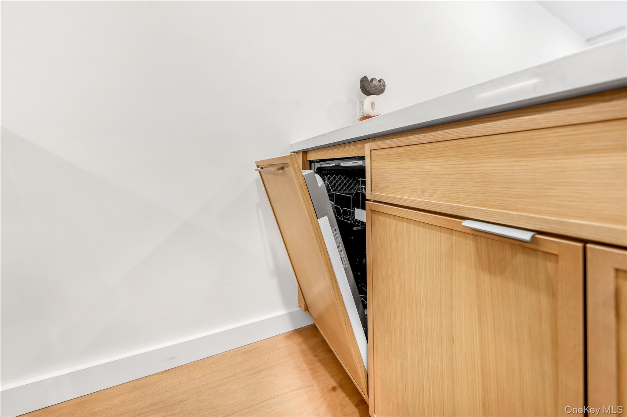 30-24 32 Street Unit: 4B