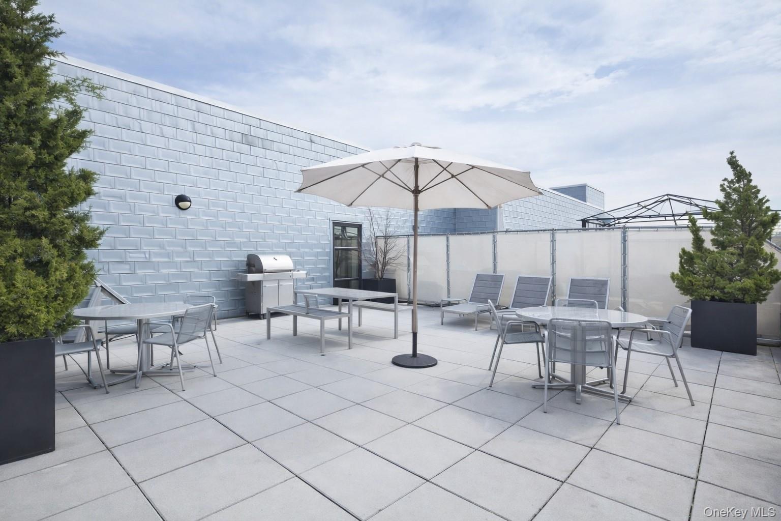 48-21 5th Street Unit: 4M