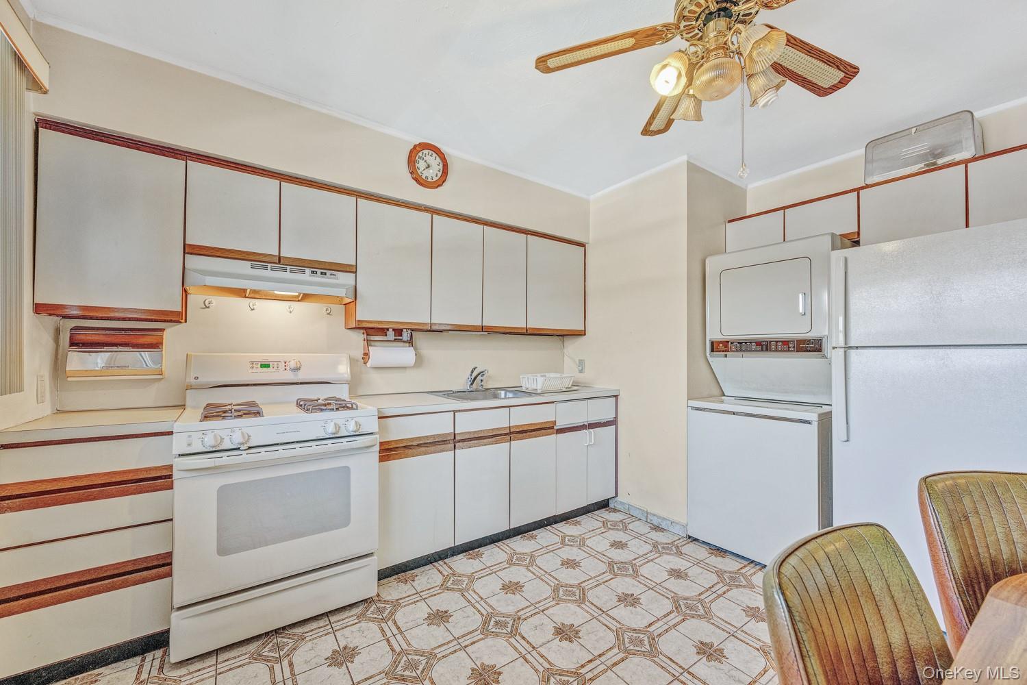 56-27B Utopia Parkway Unit: 1014