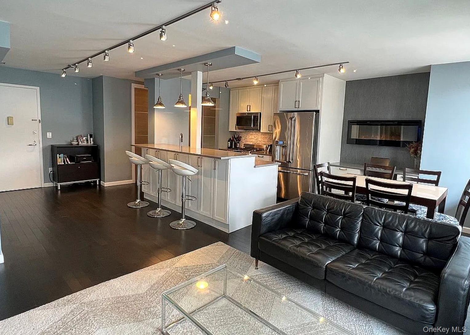 4-74 48th Avenue Unit: 28C