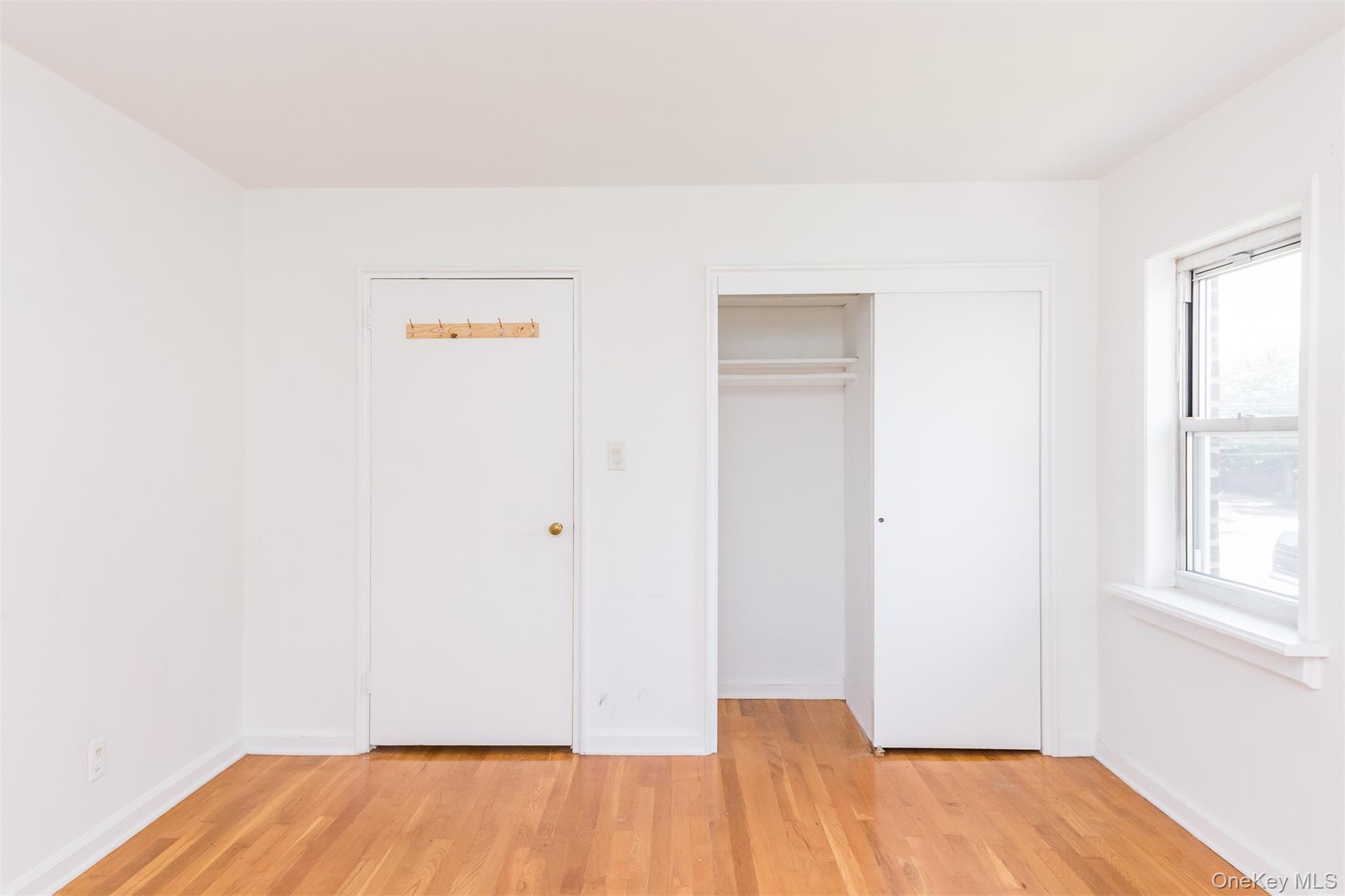 7107 Ditmars Boulevard