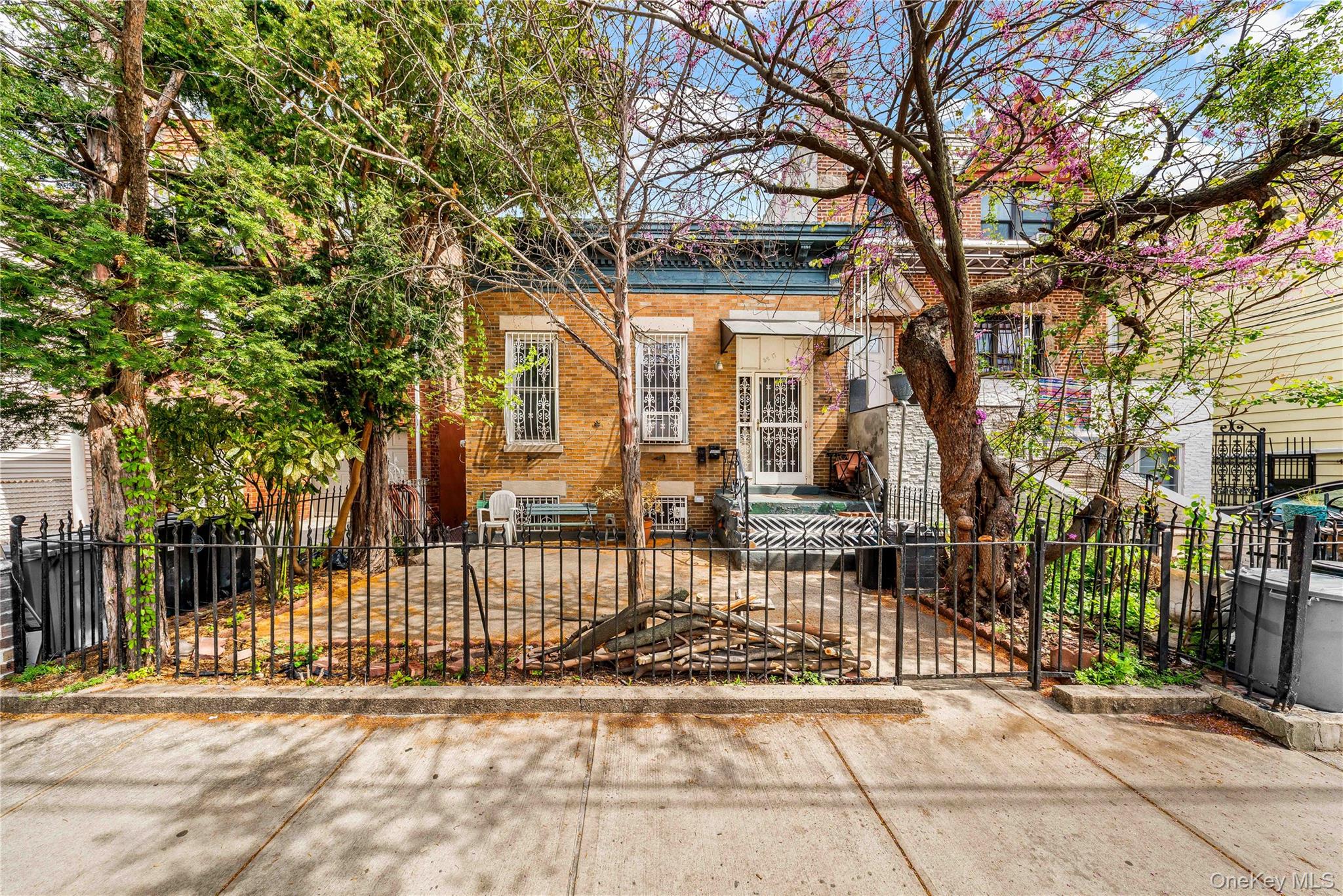 3217 46th Street