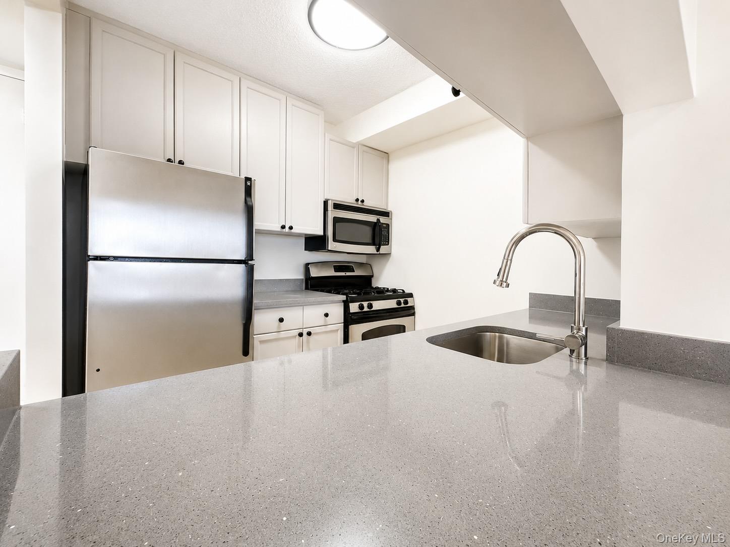 4-74 48th Avenue Unit: 30J