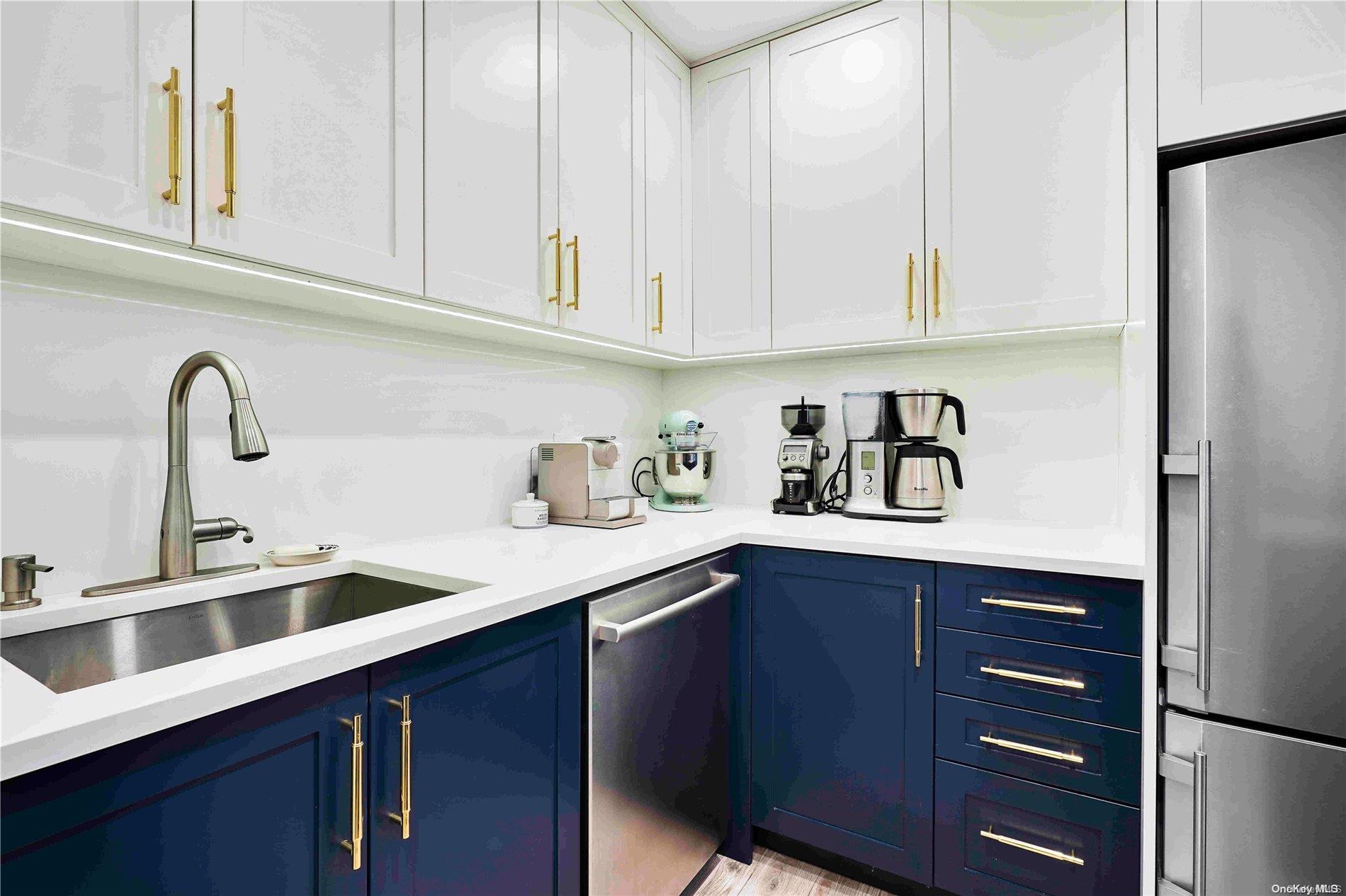 4-74 48th Avenue Unit: 6L