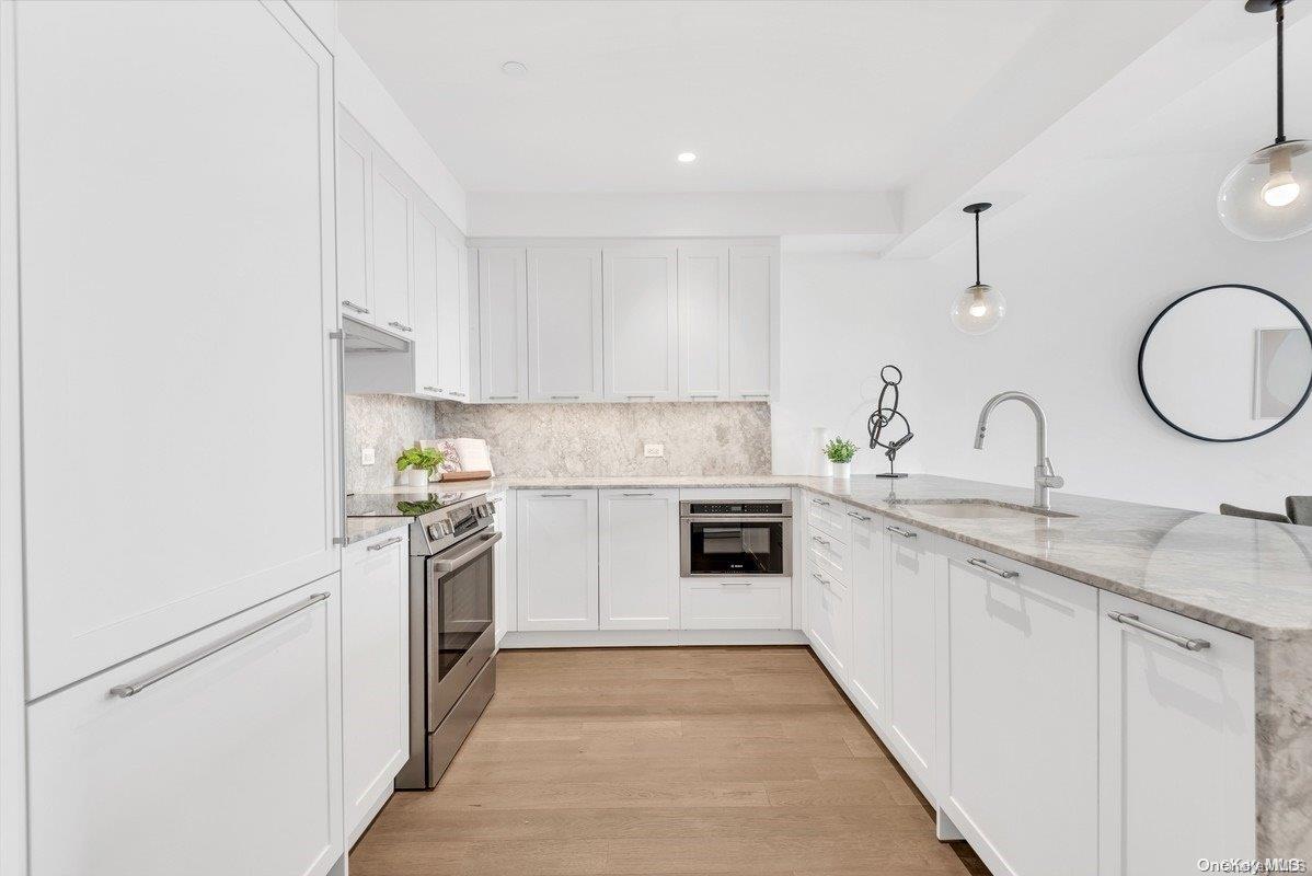 107-06 Queens Boulevard Unit: 6G