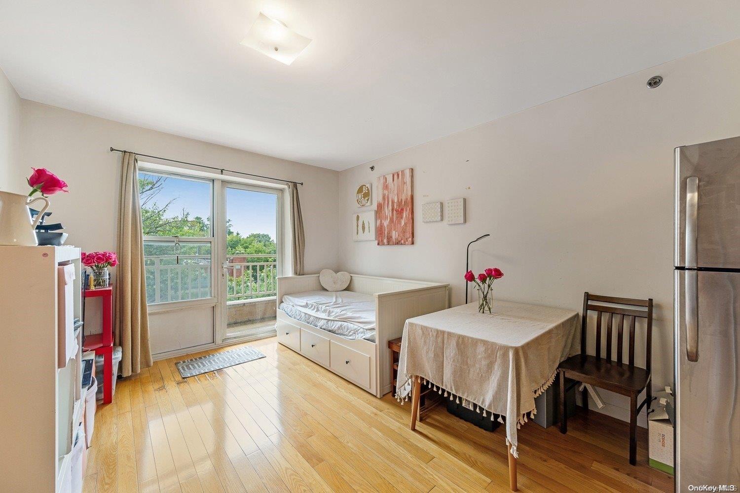 93-05 37th Avenue Unit: 2D