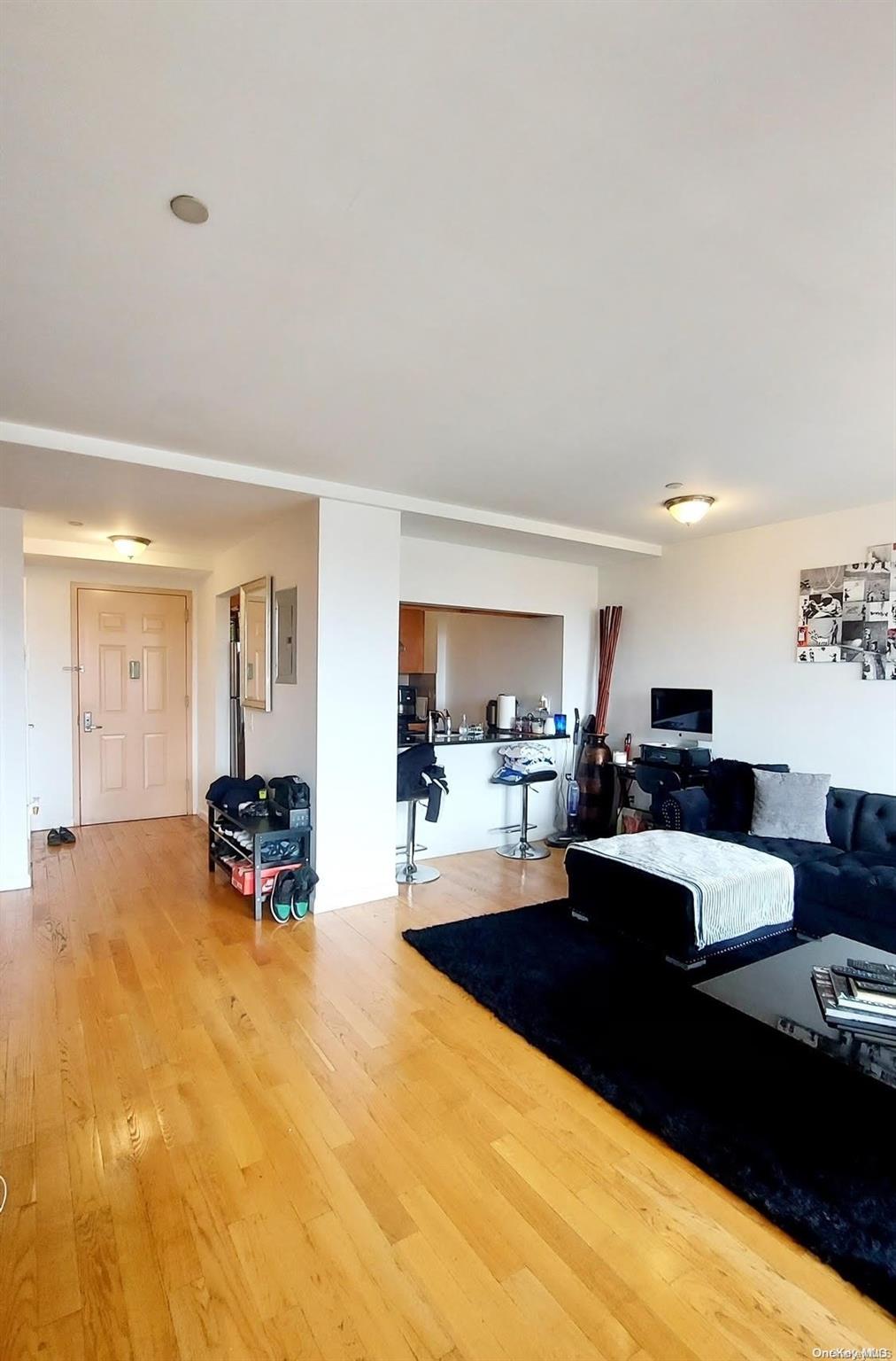 45-06 64th Street Unit: 7K