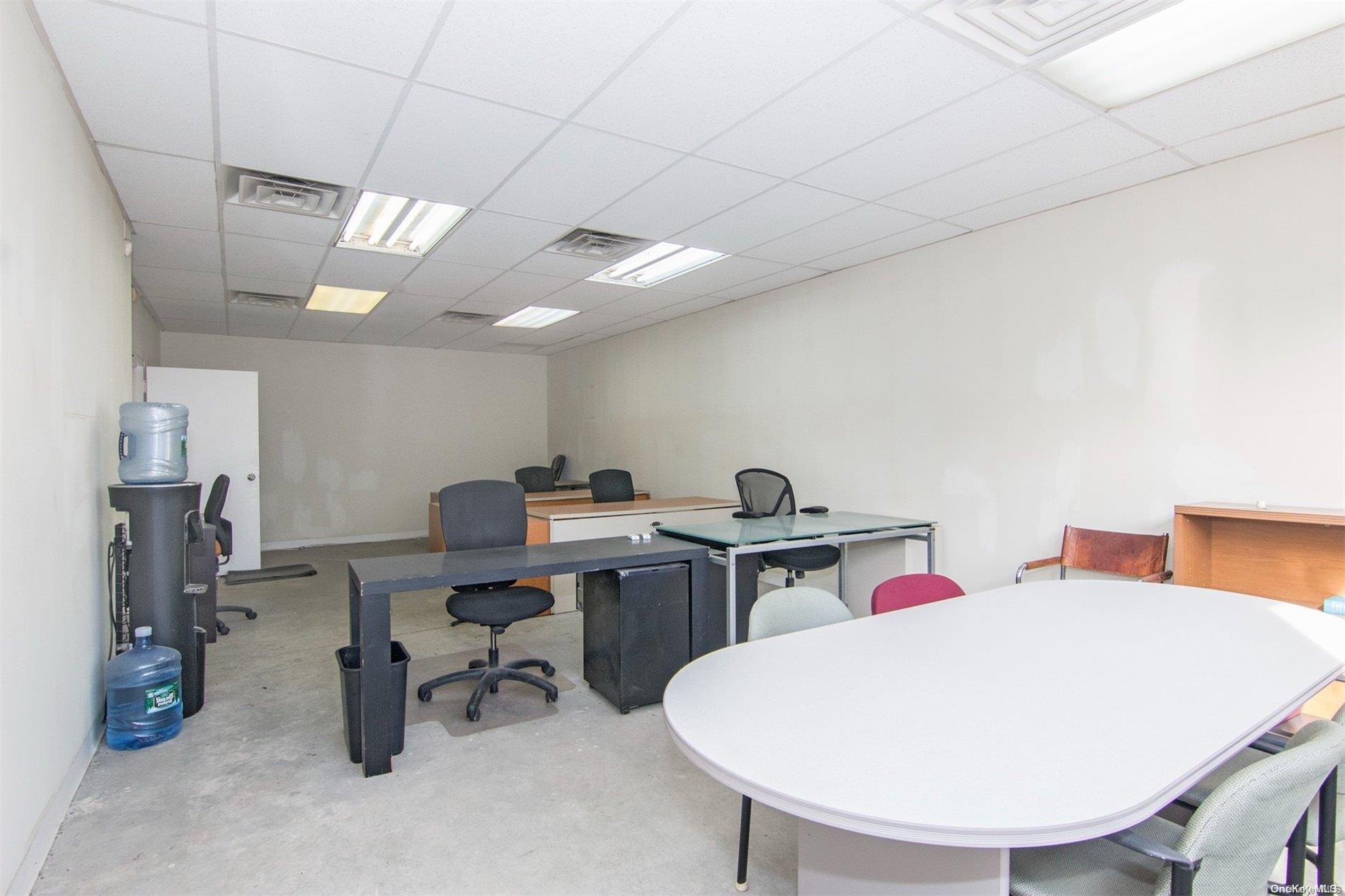 38-30 31st Street Unit: 3FL