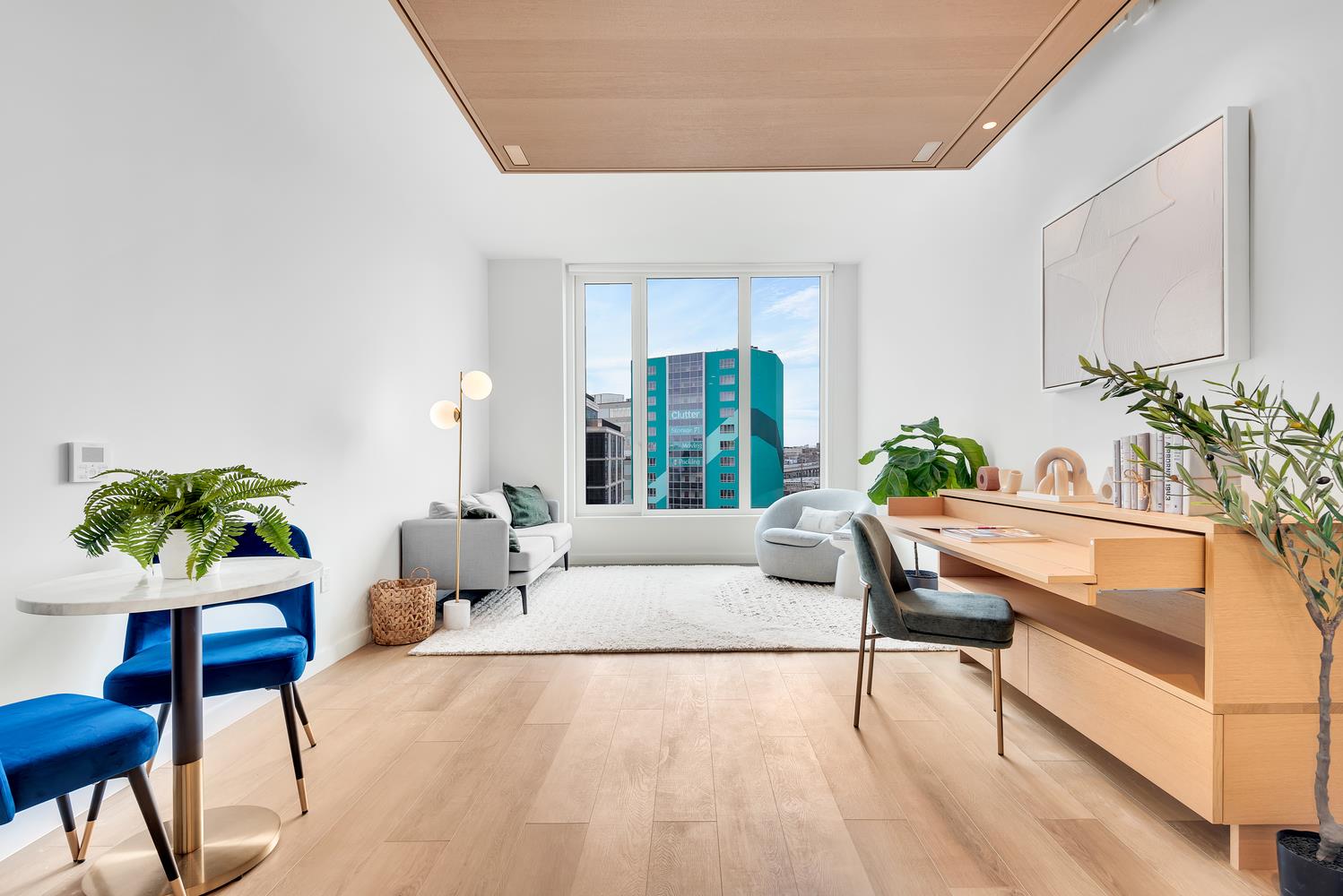 29-17 40th Avenue 711