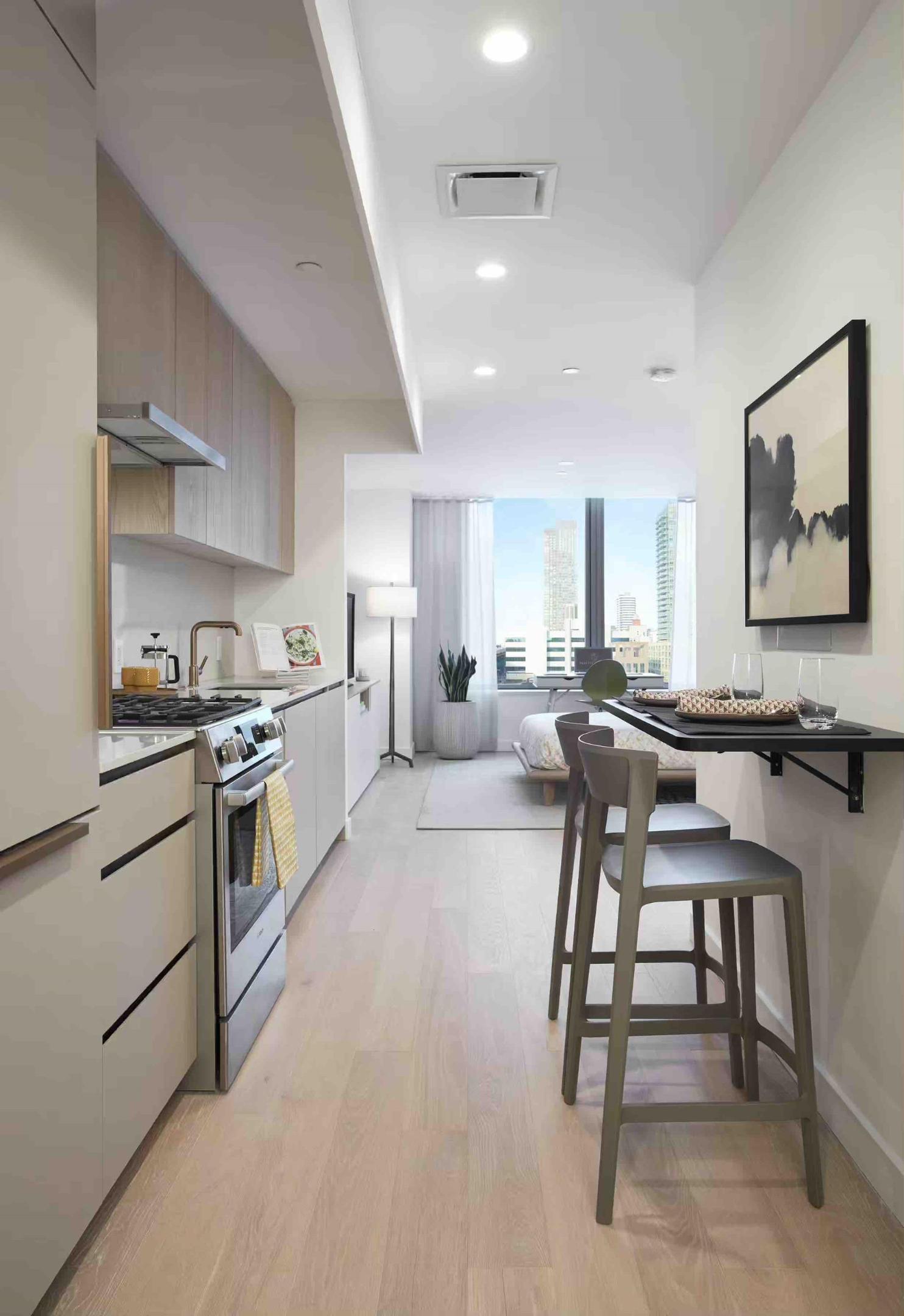3 Court Square 1006