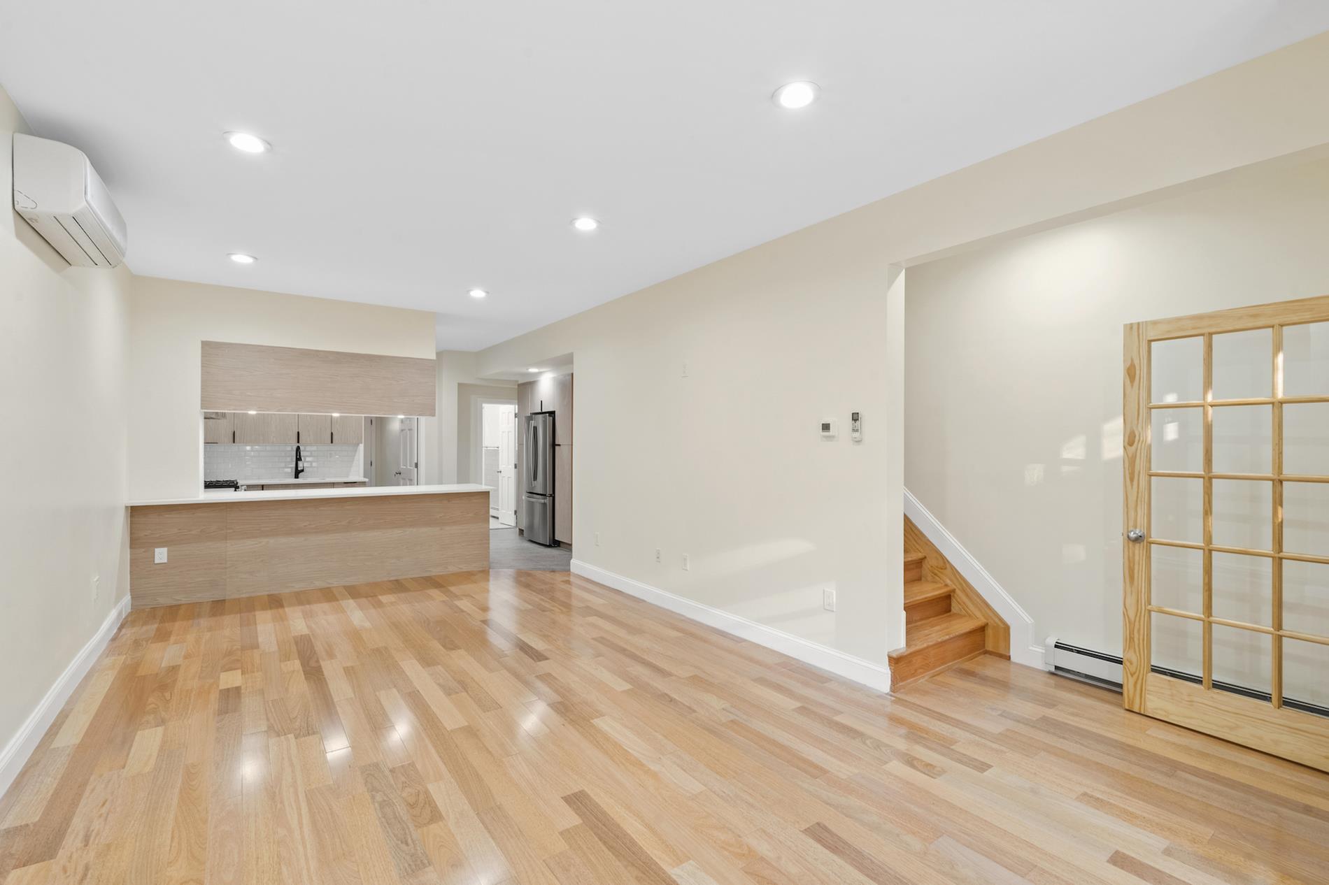 42-49 27th Street HOUSE