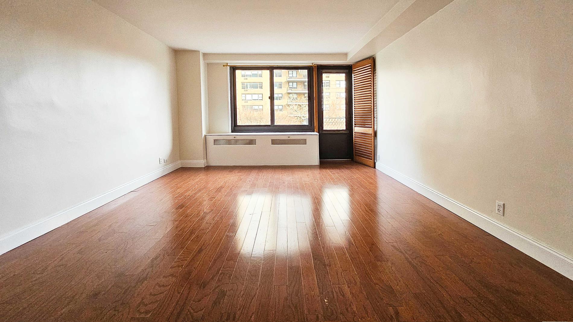 195 Willoughby Avenue 408