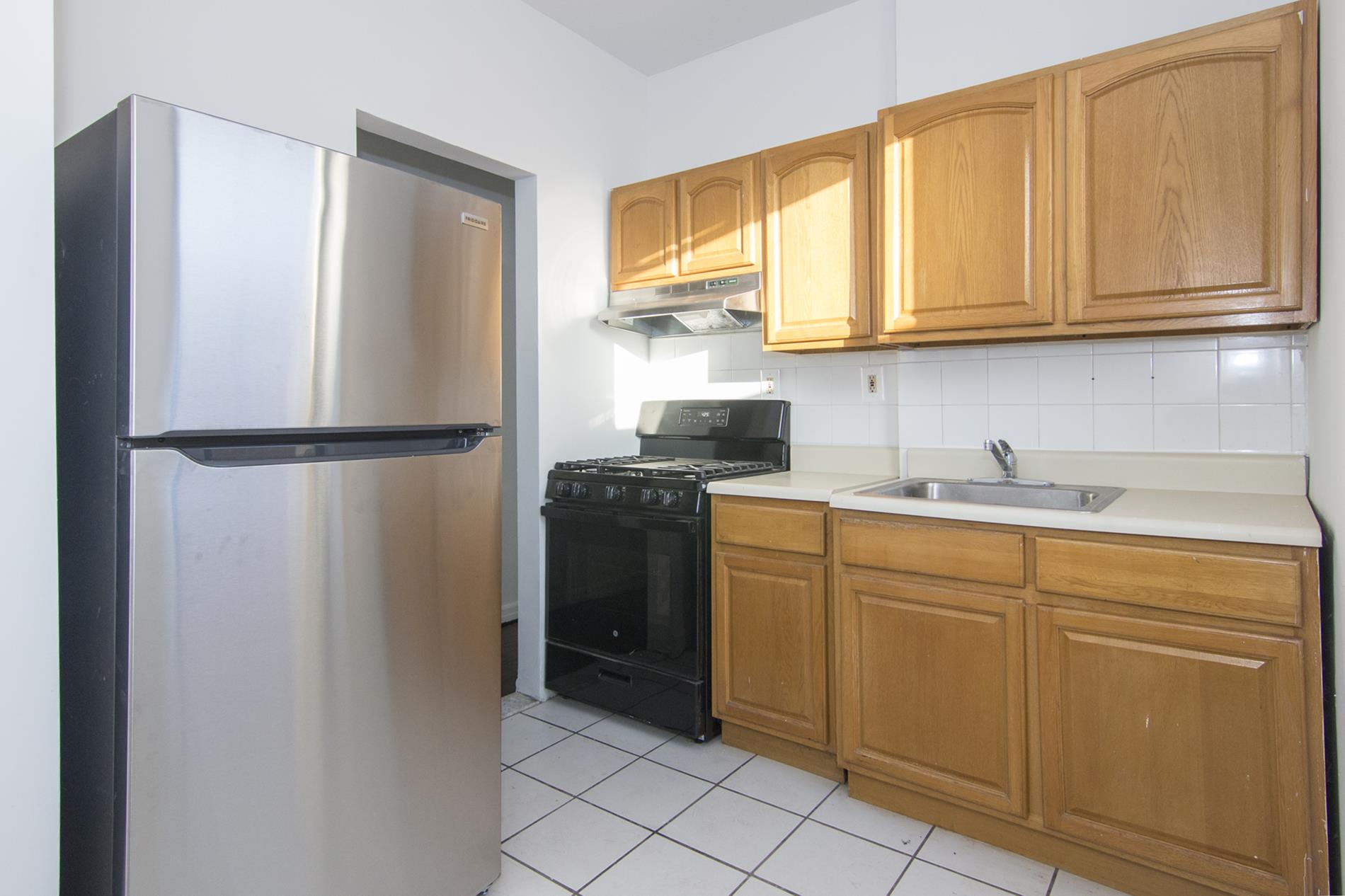 30-17 34th Street 4-C