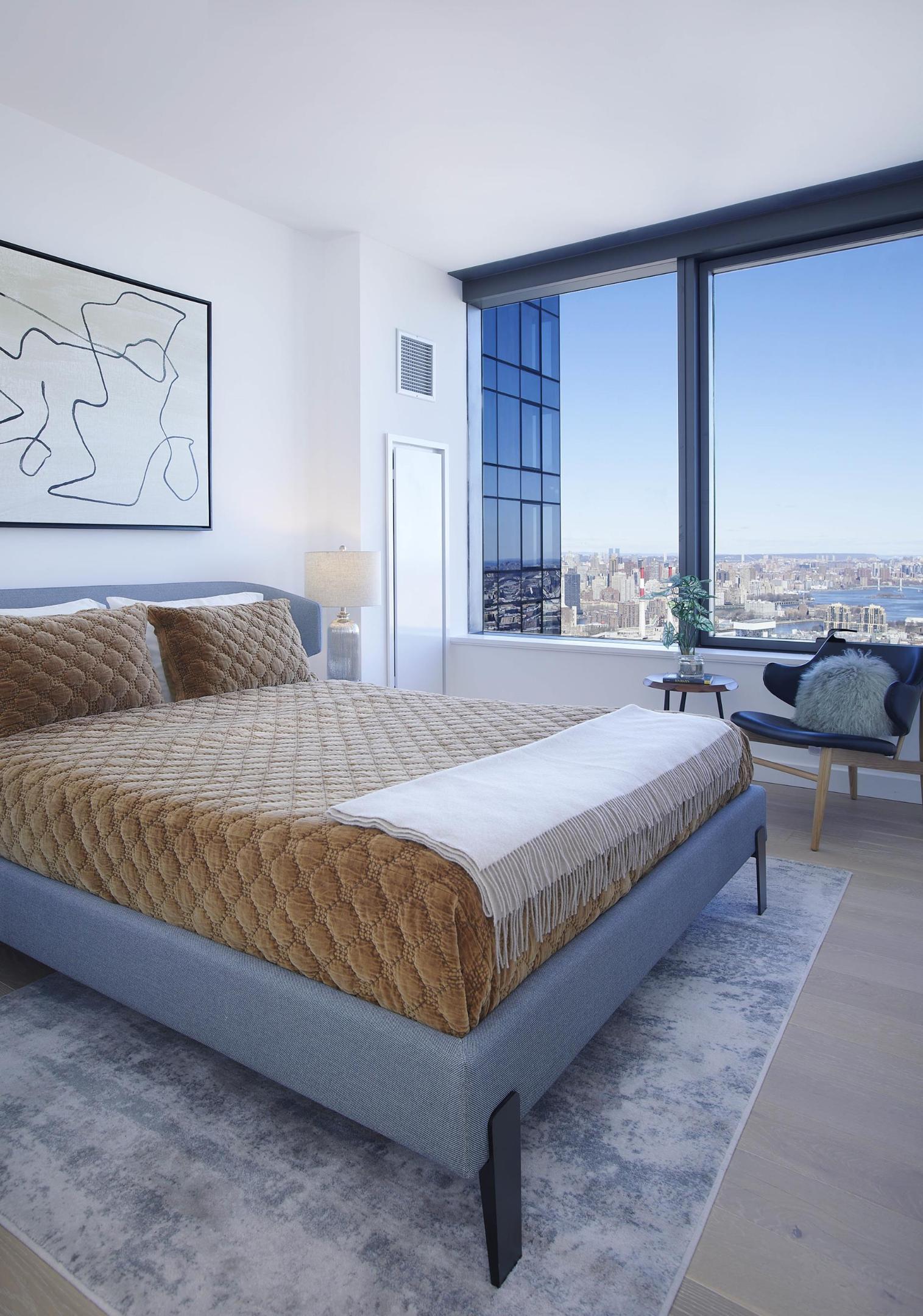 3 Court Square 6108