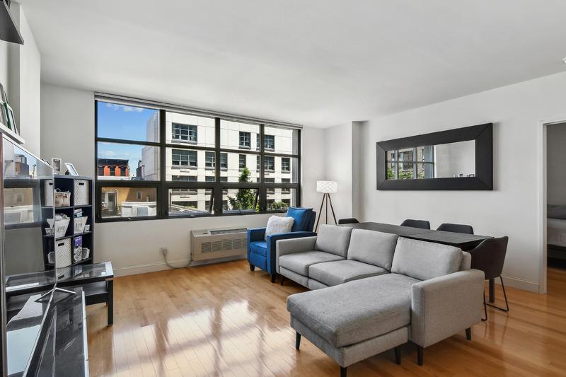 5-09 48th Avenue 3-R