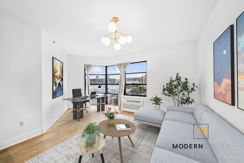 13-33 Jackson Avenue 6-C