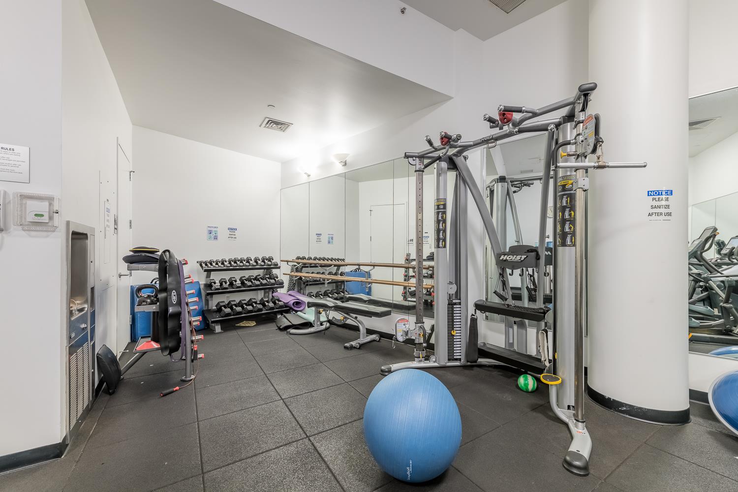 46-30 Center Boulevard 401