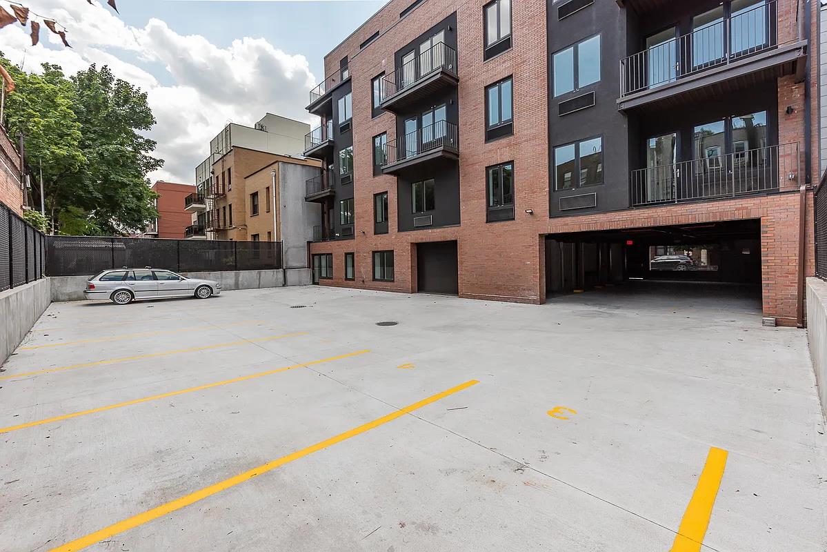 25-51 38th Street 4-B