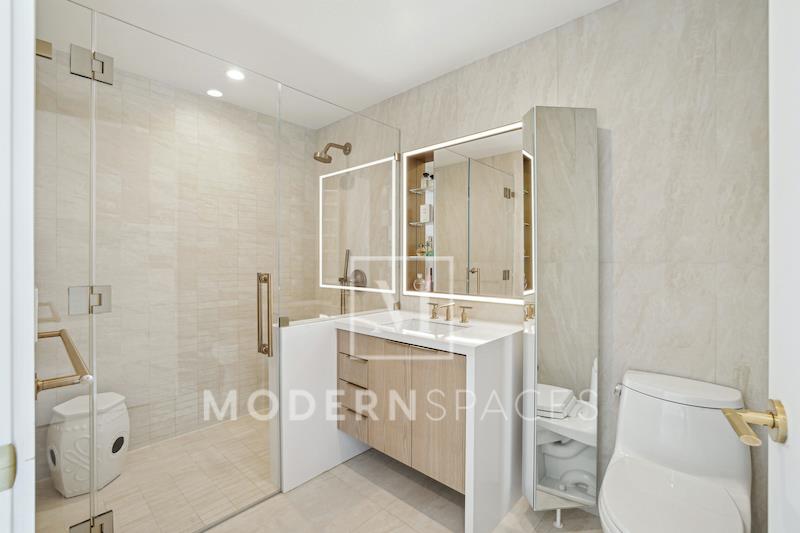 3 Court Square 2411
