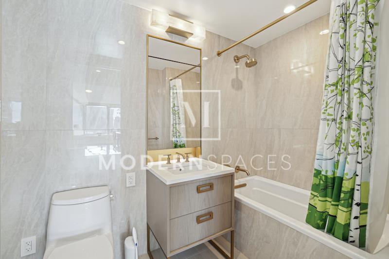 3 Court Square 2411