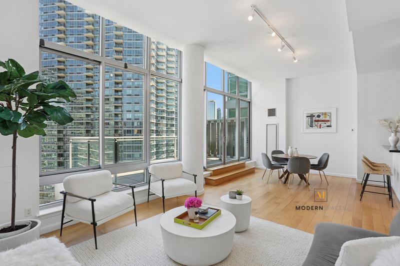 46-30 Center Boulevard PH-3