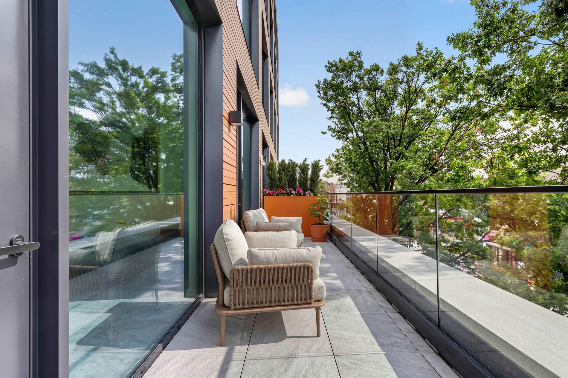 445 5th Avenue 3-A