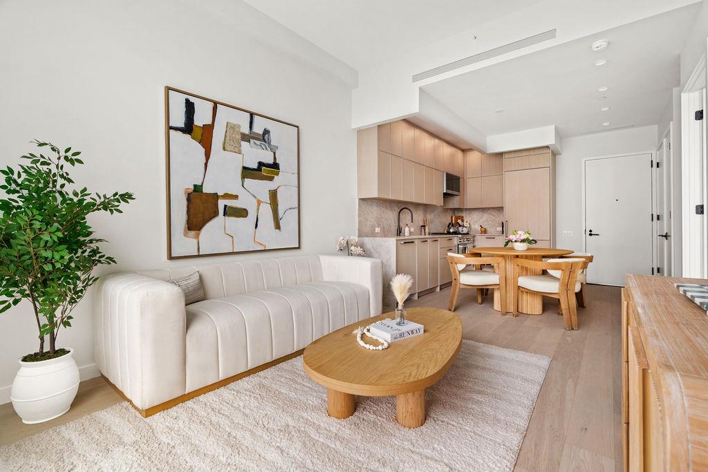 445 5th Avenue 3-H