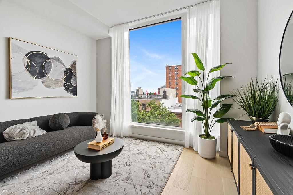 445 5th Avenue 4-F