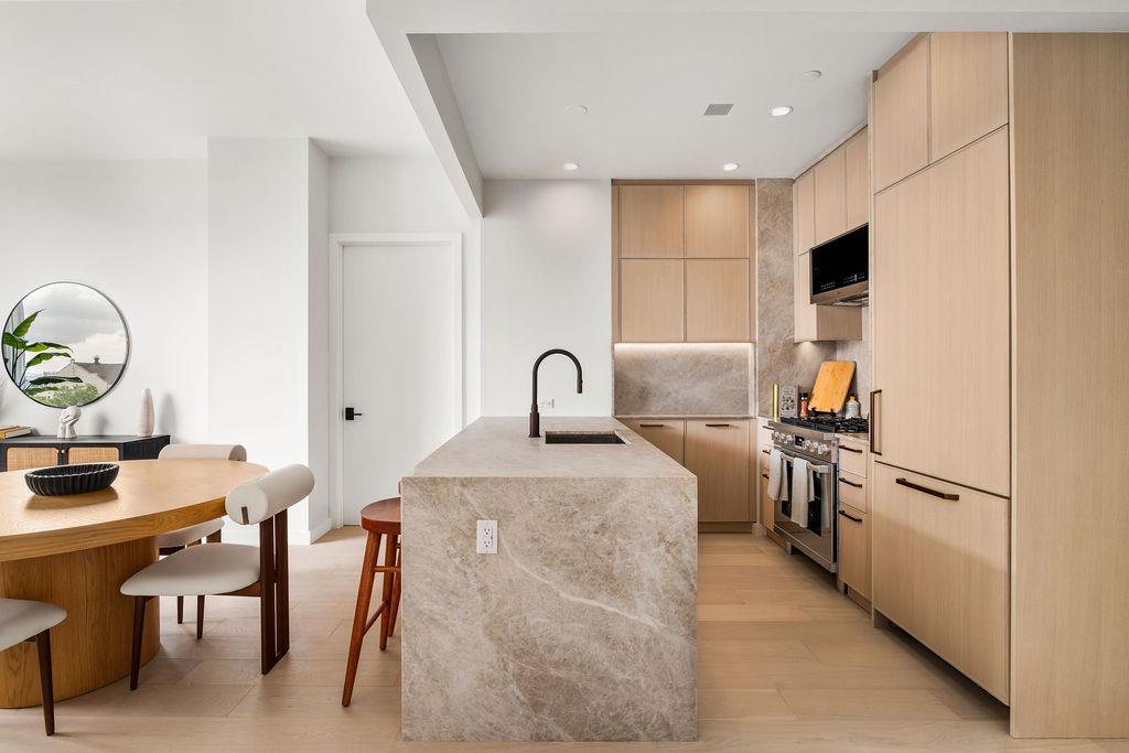 445 5th Avenue 4-F