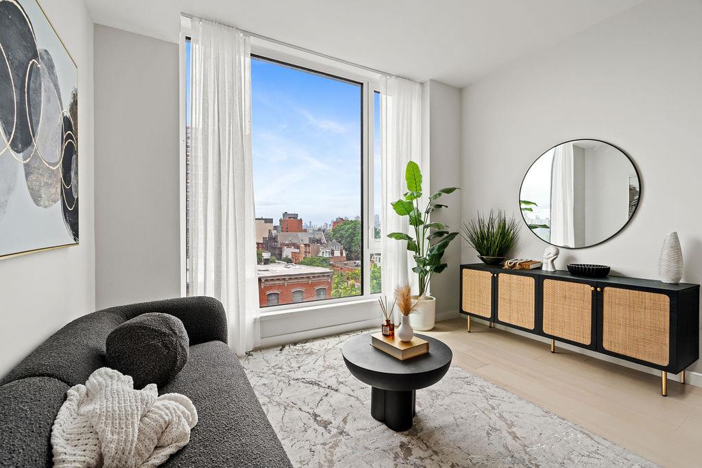445 5th Avenue 4-F