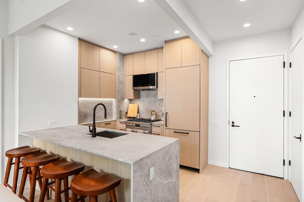 445 5th Avenue PH-A