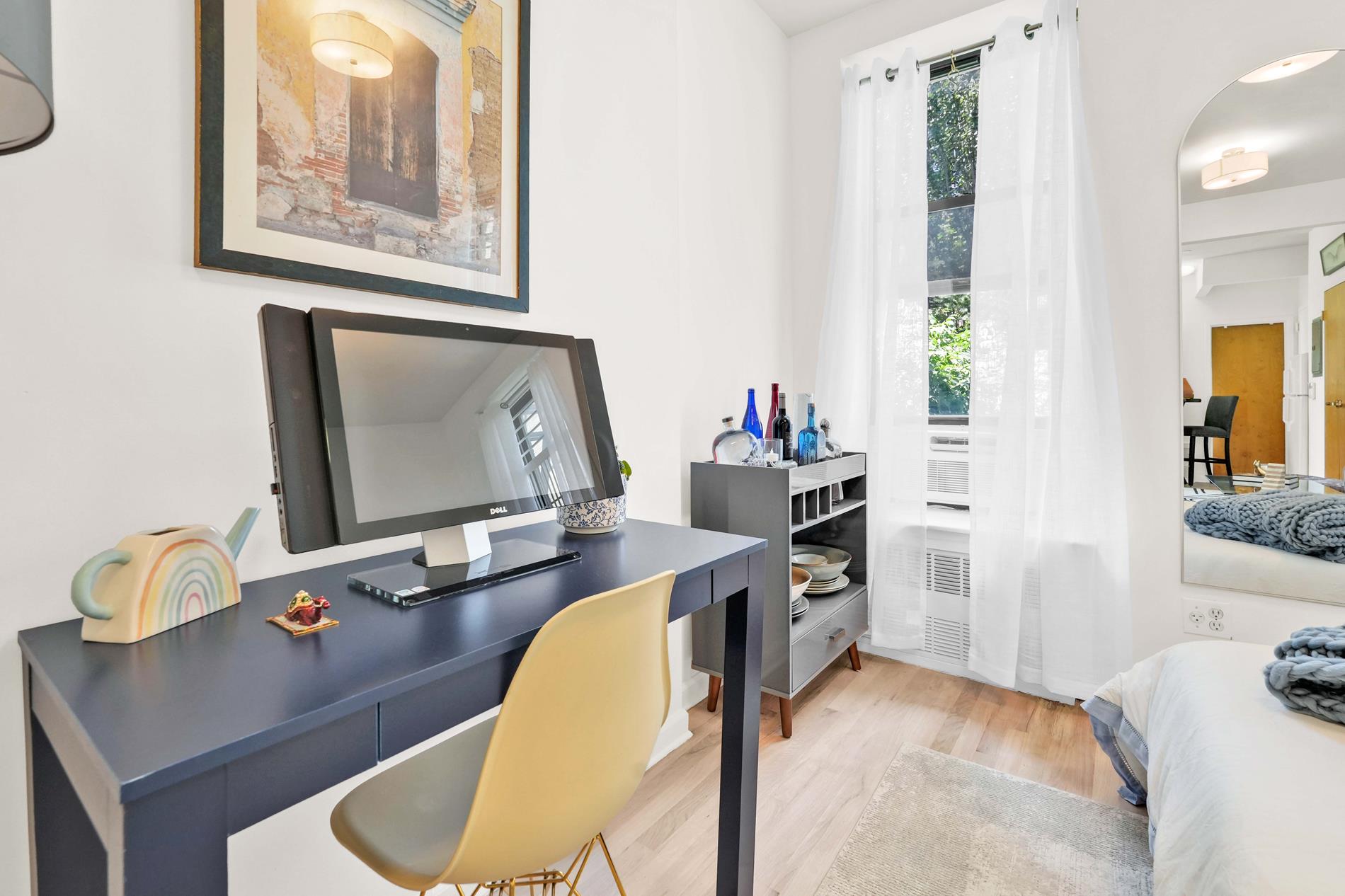 30-05 Vernon Boulevard 5-E