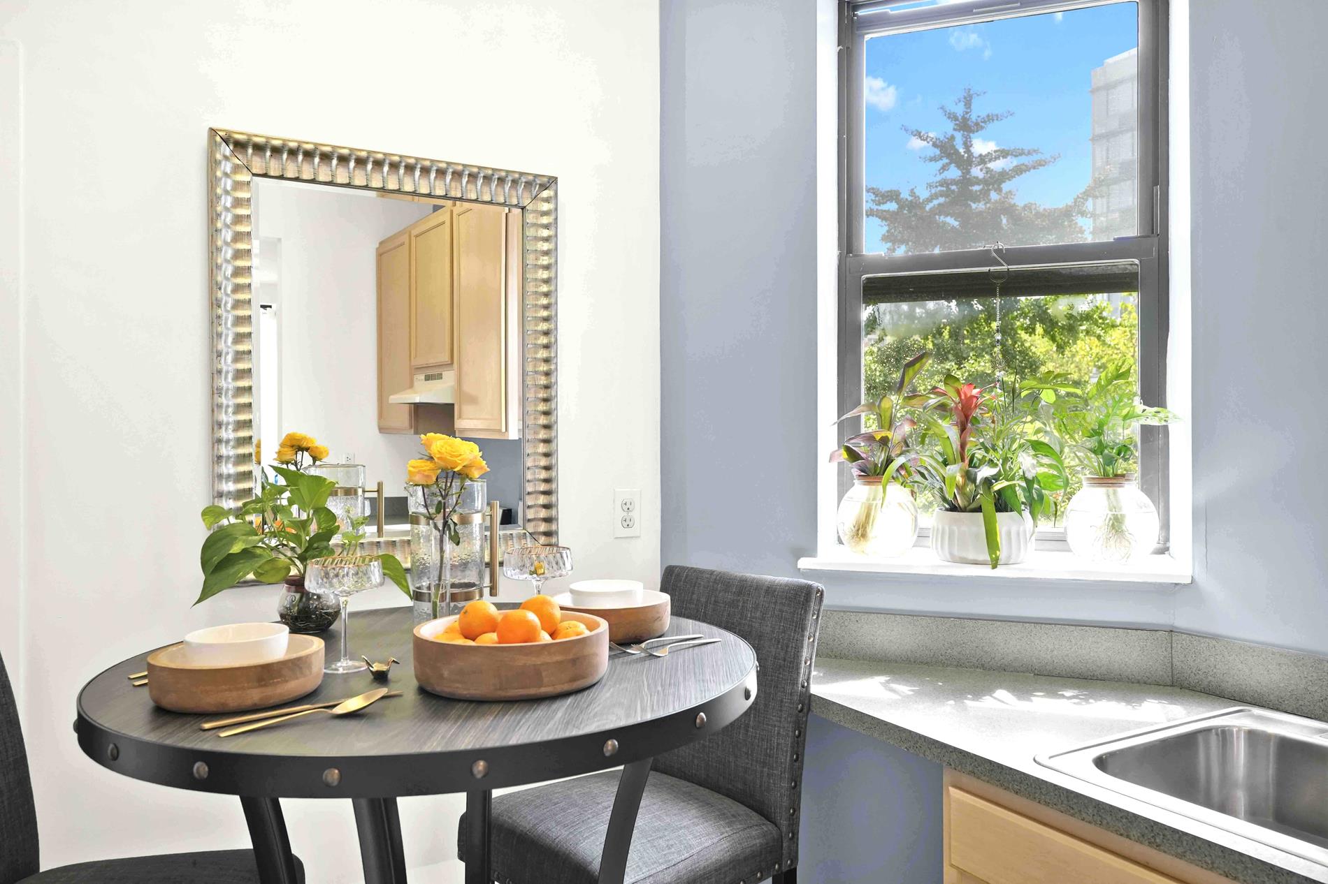 30-05 Vernon Boulevard 5-E