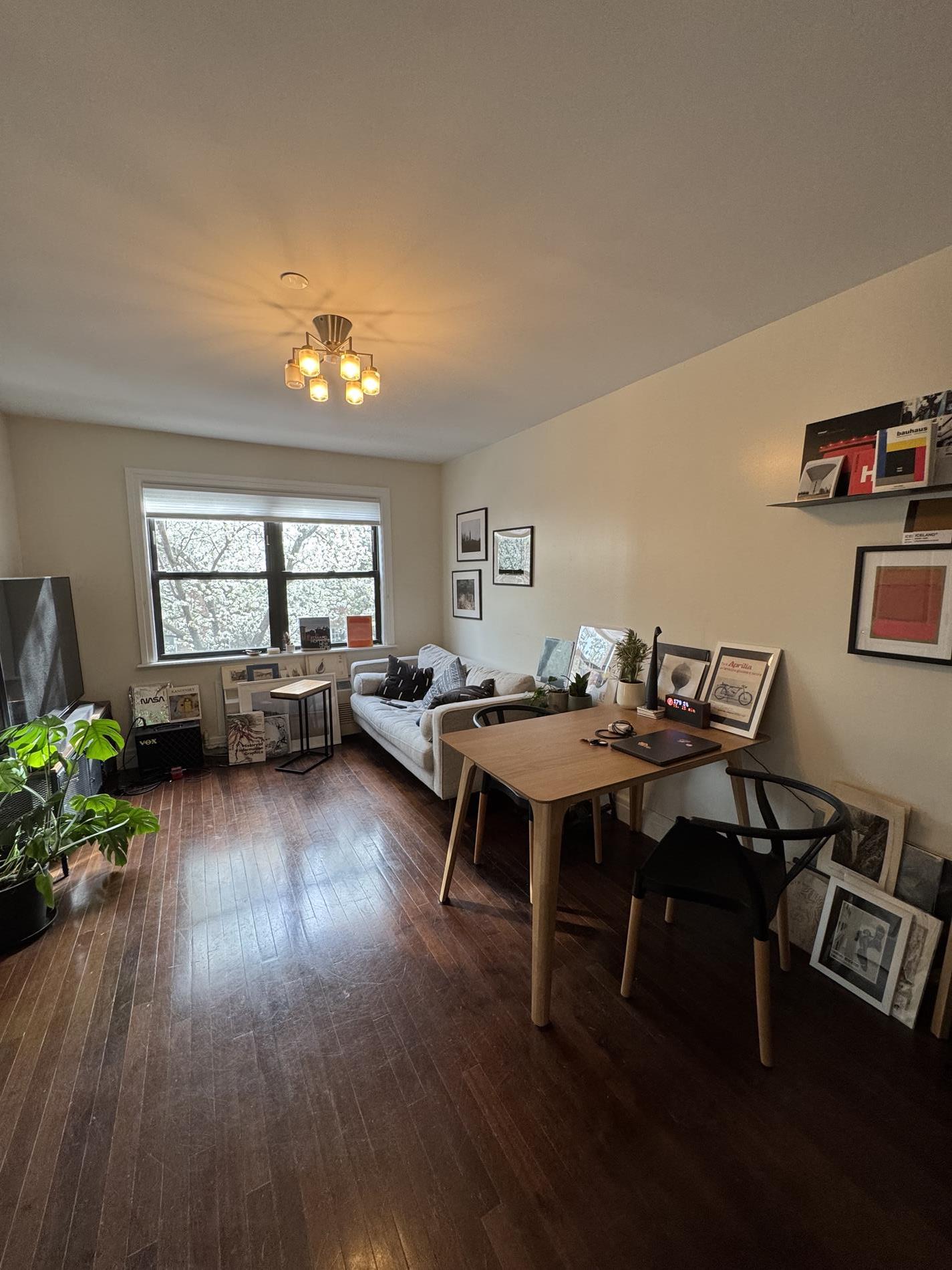 453 12th Street 2-A
