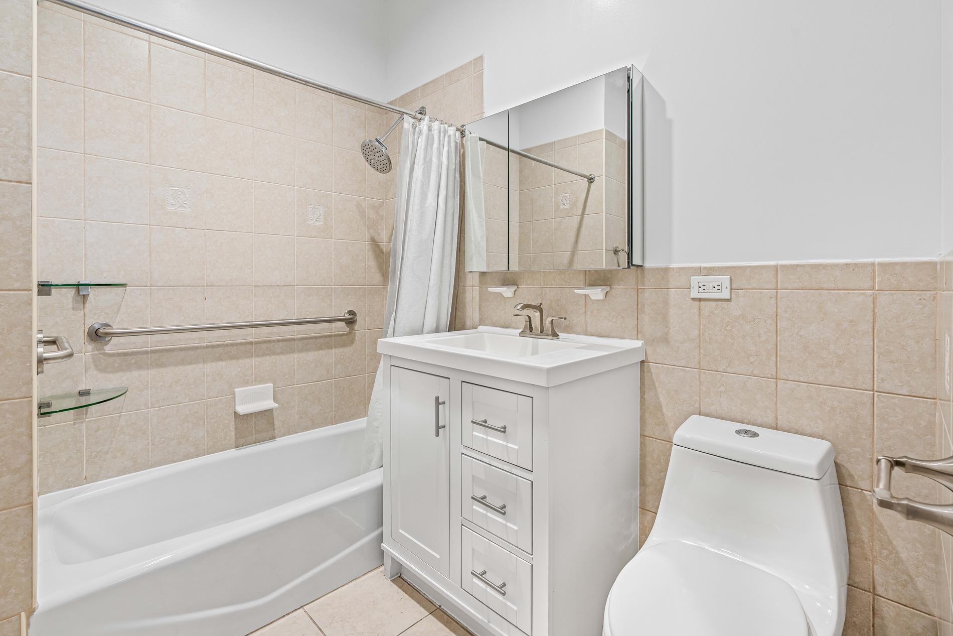 45-02 Ditmars Boulevard 231