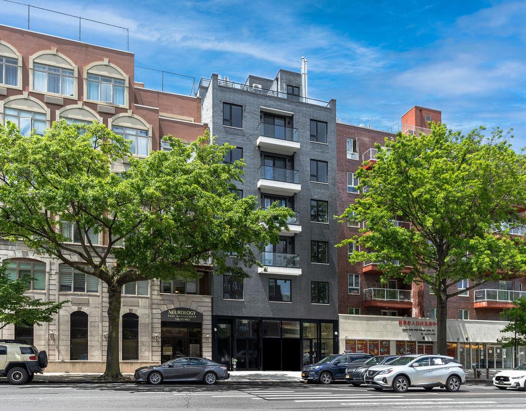 7616 Bay Parkway PH-A