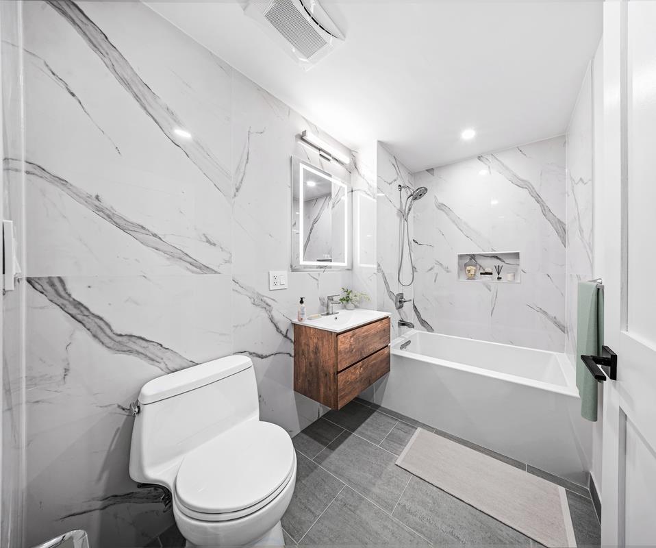 7616 Bay Parkway PH-A